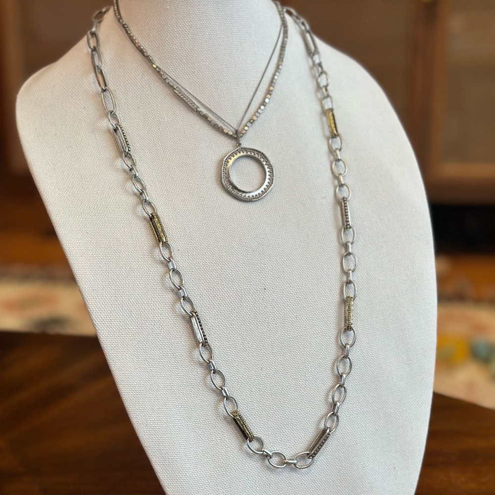 VINTAGE CHICOS Silver tone Necklace Set